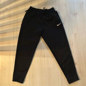 Nike Men’s Black Joggers Sweatpants